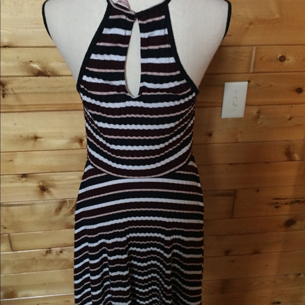 Stripped dress - Picture 4 of 6